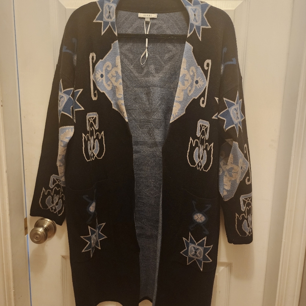 Sweater coat by Sioni